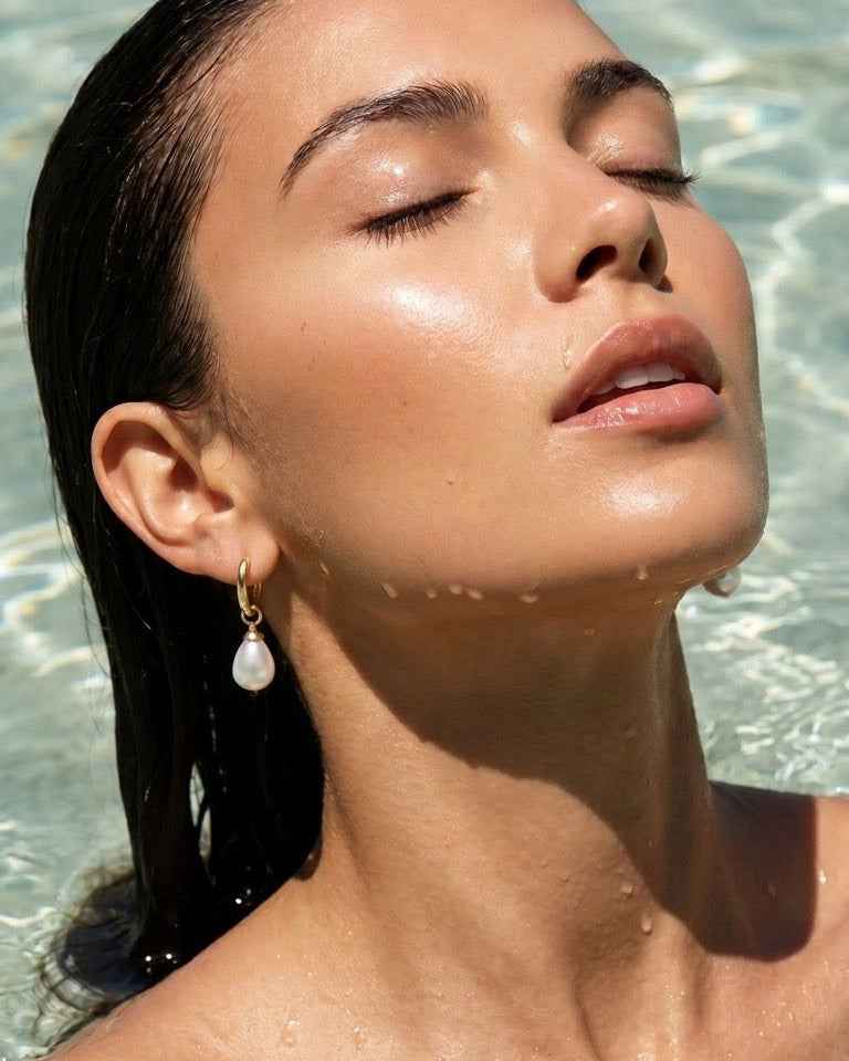 Pearl Droplet Earrings - Gold